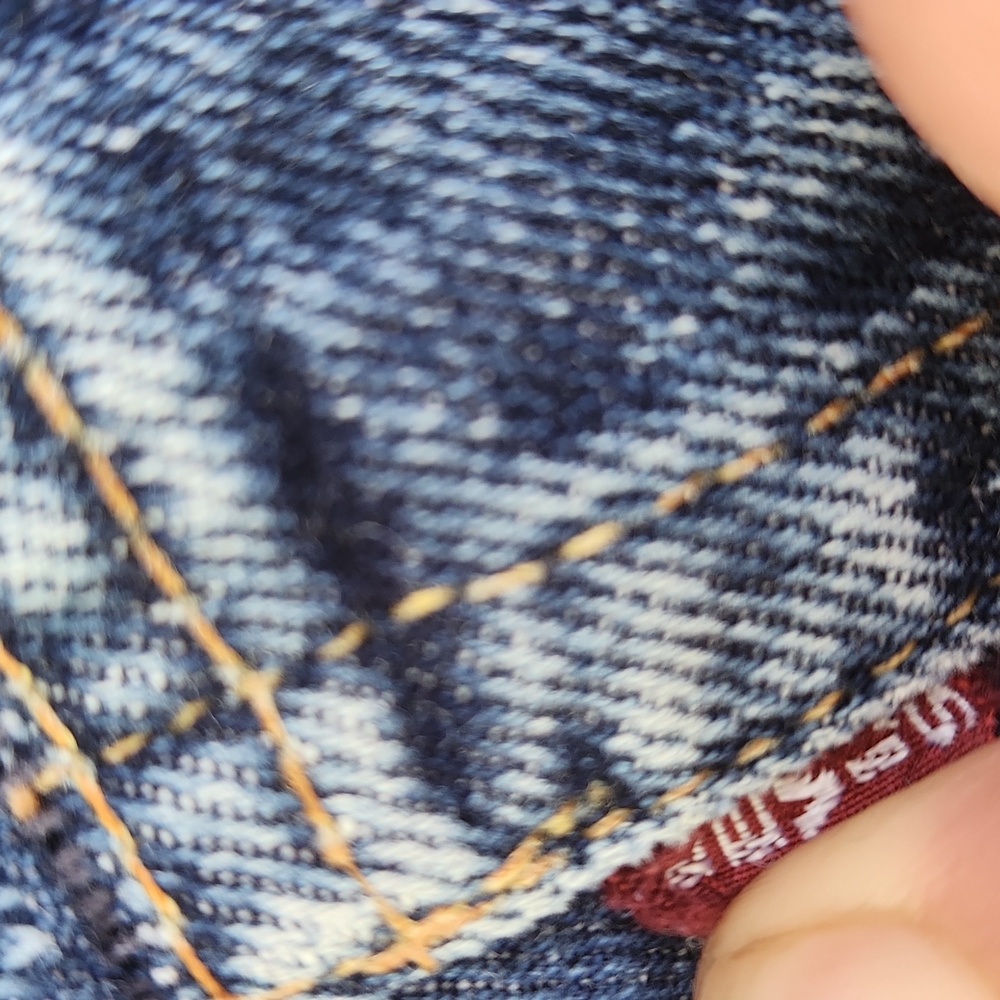 BiG E - Picture 2 of 14